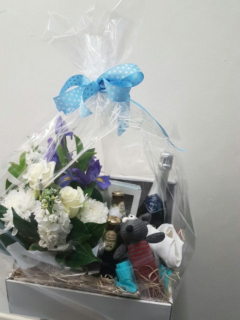 Baby Hamper Deluxe Parents & baby Stella Florist